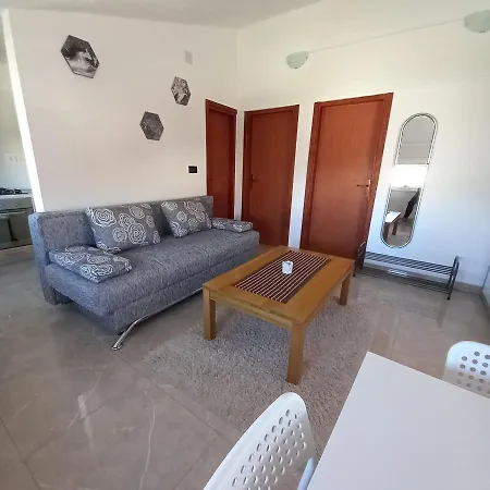 Apartman Lulali Apartamento